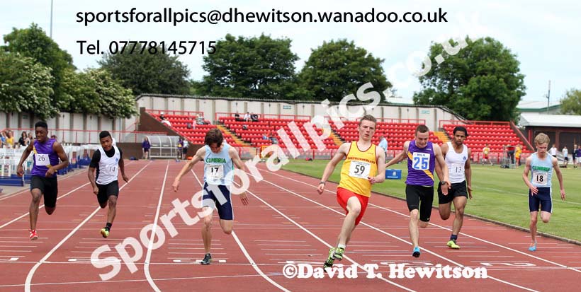 Boys 100 metres, Northern Inter-County Schools, Gateshead International Stadum. Photo: David T. Hewitson/Sports for All Pics